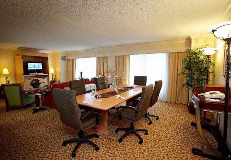Marriott Phoenix Airport Facilities photo
